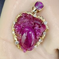 Tượng rồng ôm châu đeo cổ đá quý Ruby Lục Yên cao cấp (VIP) - TRRB204