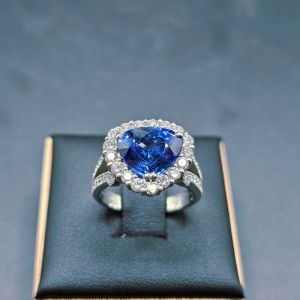 Nhẫn vàng trắng nữ đá quý Sapphire xanh hero thiên nhiên cao cấp - NVDQ1002