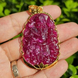 Mặt Dây Chuyền Thần Tài Đá Ruby Bọc Vàng 18K – 93 Carat - TTRB107