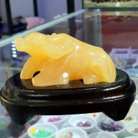 Tượng trâu vàng phong thủy đá ngọc hoàng long - TVPT1213